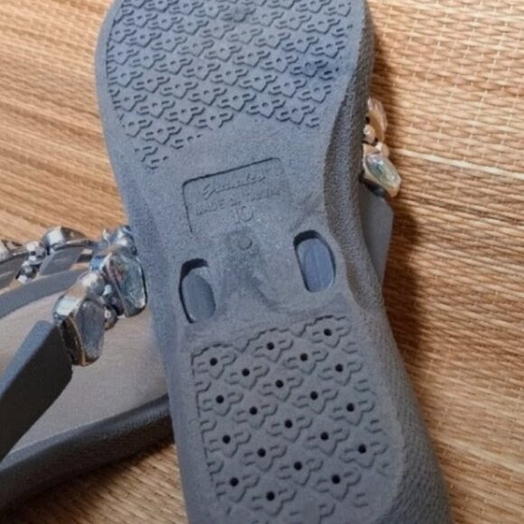 Grandco sandals women's 10 silver gray Aurora Borealis rhinestone flats shoes - Picture 3 of 6